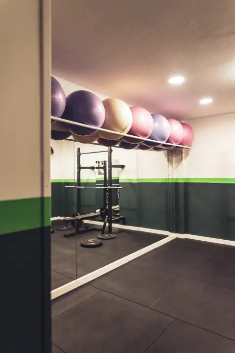 fisioterapia deportiva madrid algete sala de entrenamiento y tratamientos